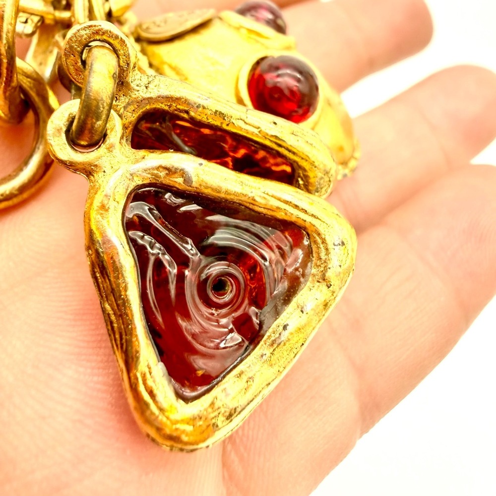 1970s CHANEL Gripoix Necklace Red Poured Glass Cluster 29" Gilt Chain VTG 105g - Picture 6 of 16
